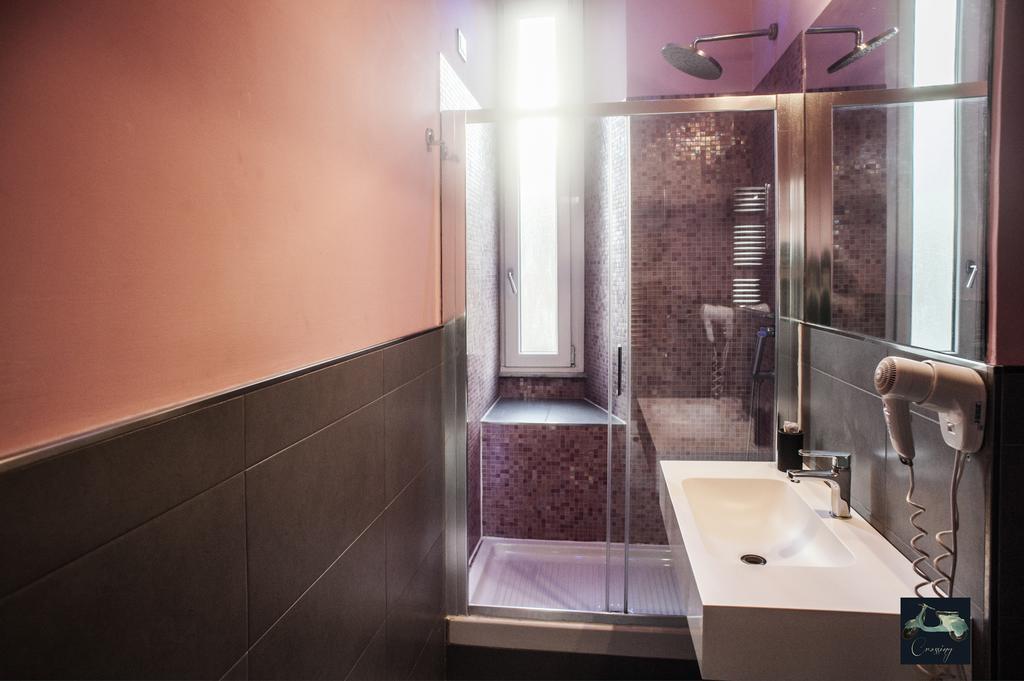 Crossing Roma 1 Hotel ภายนอก รูปภาพ