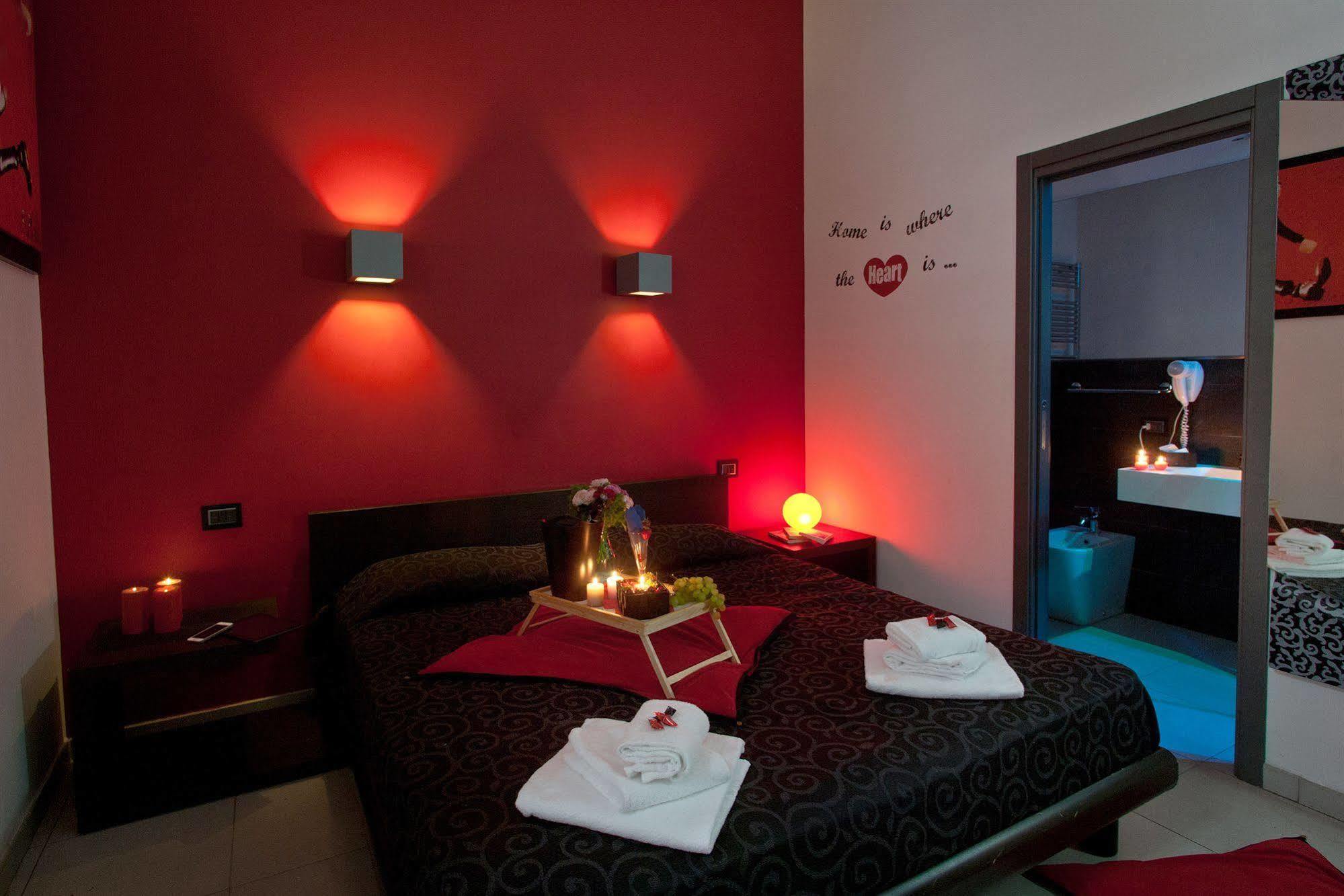 Crossing Roma 1 Hotel ภายนอก รูปภาพ