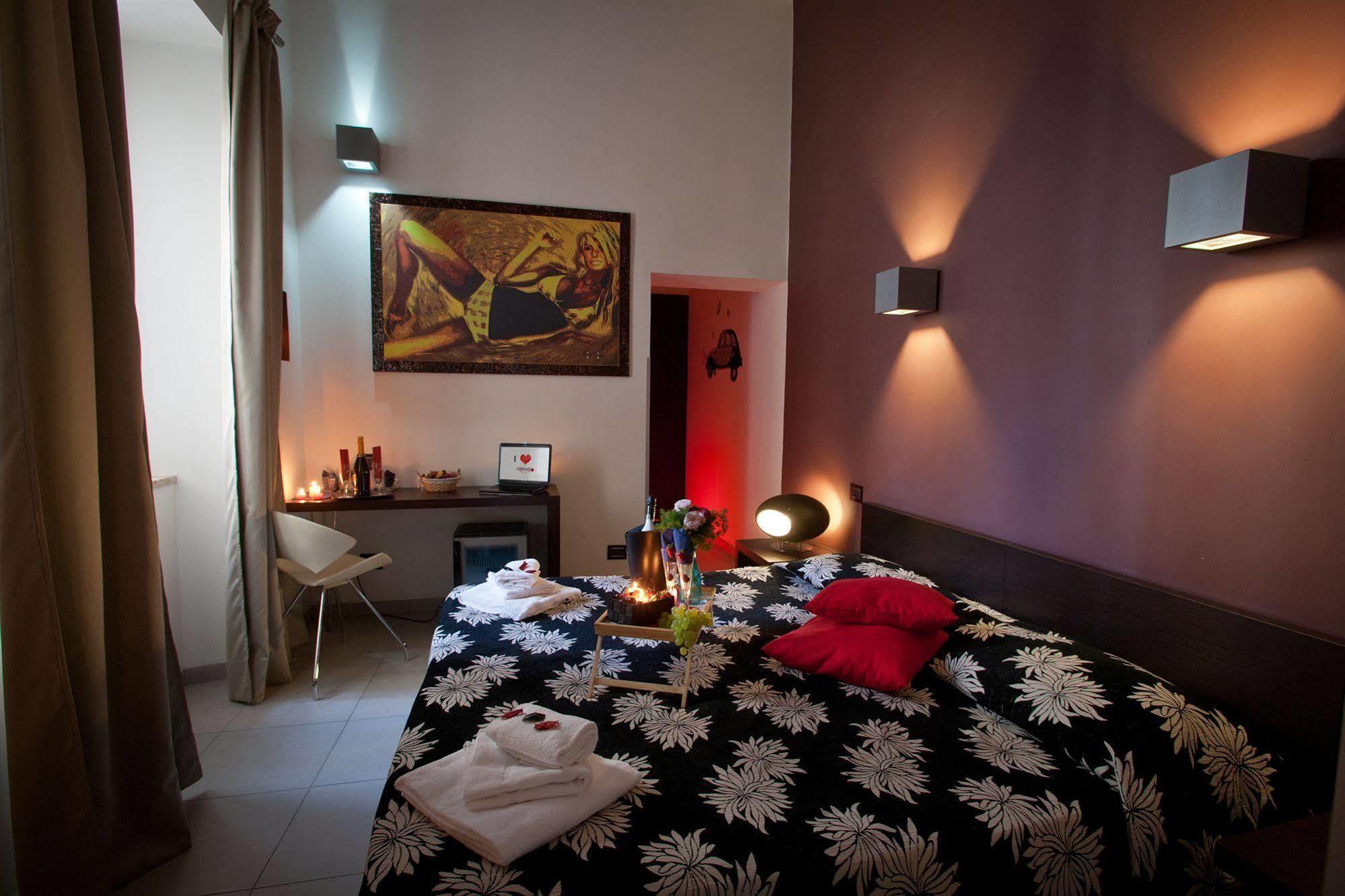 Crossing Roma 1 Hotel ภายนอก รูปภาพ